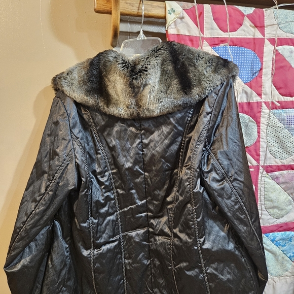 Nice Coat By ANA - Picture 4 of 6